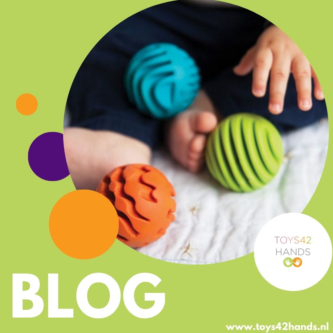 Het belang van druk of proprioceptieve informatie in combinatie met zwaar speelgoed, toys42hands blog van Els Rengenhart