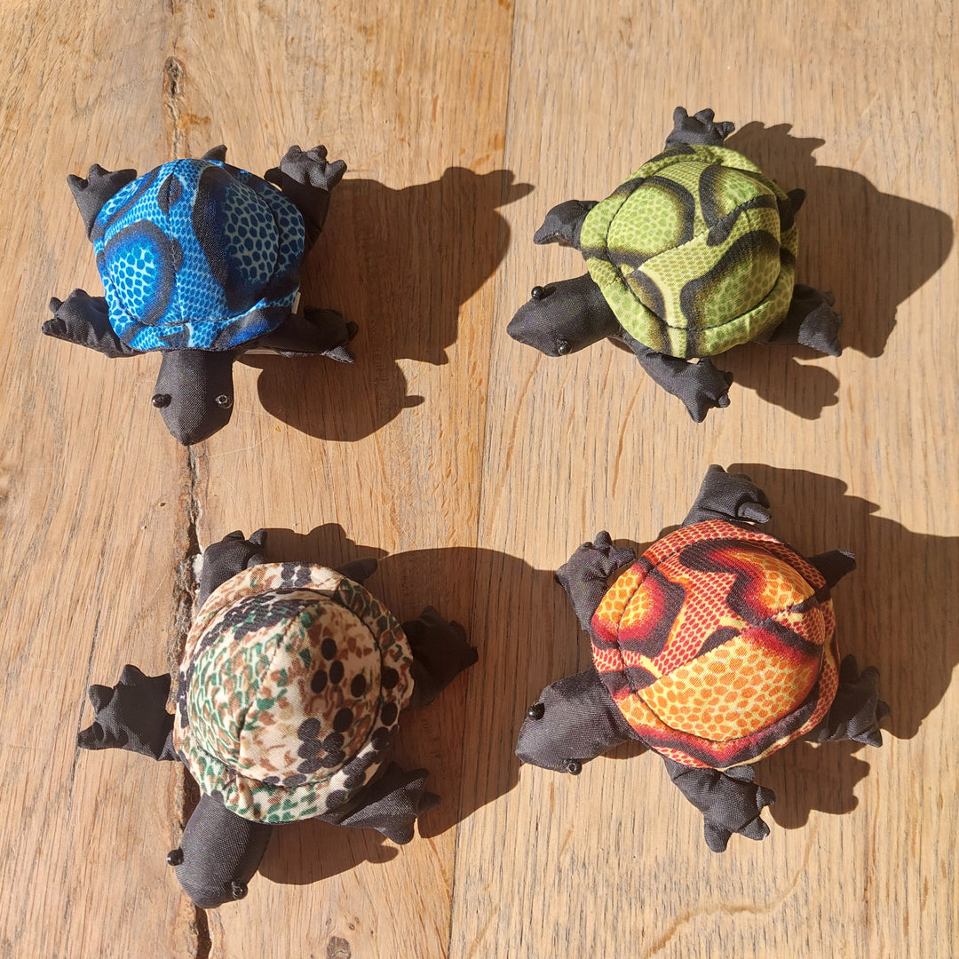 verschillende kleuren mini zanddier schildpad