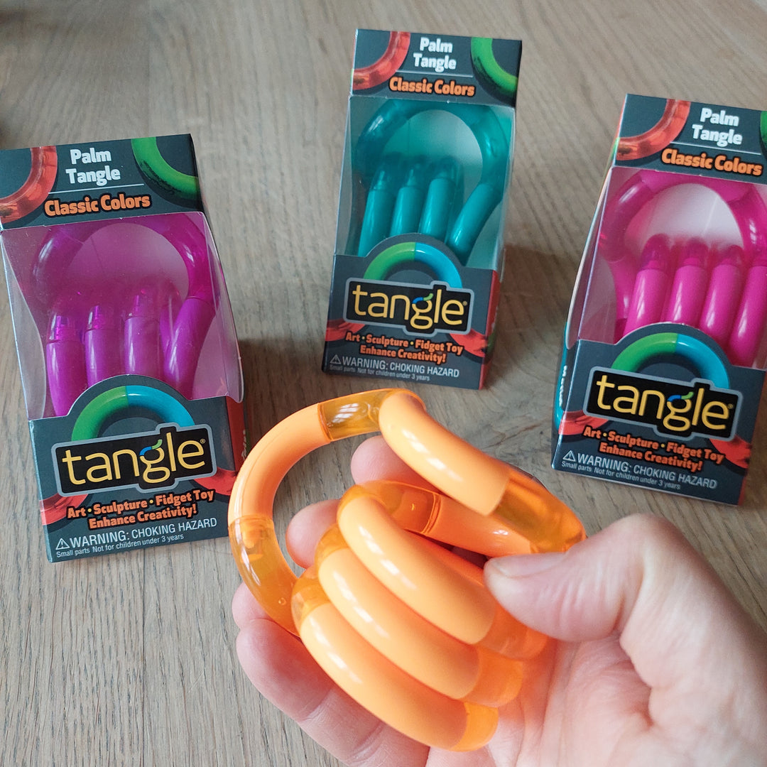 Palm tangle oranje in hand