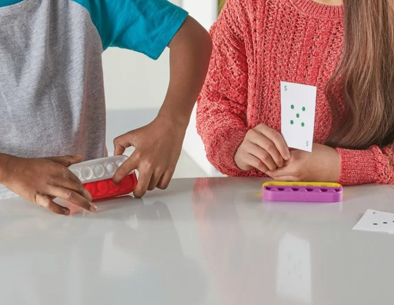 ten frame sensory bubble poppers, learning resources,motoriekspeelgoed van Toys42hands