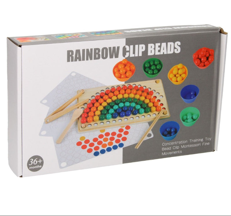 rainbow clip beads, motoriek en soorteerspel van hout met silicone muffin vormpjes