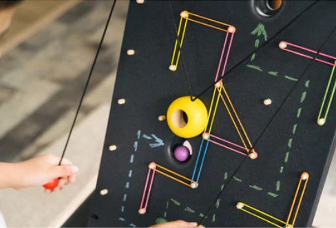 Climbing Wall Ball Game