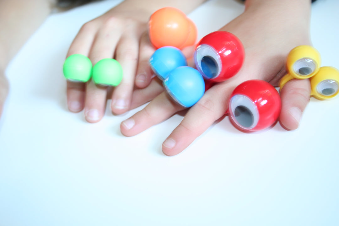 Toys42Hands Oobi vingerogen L