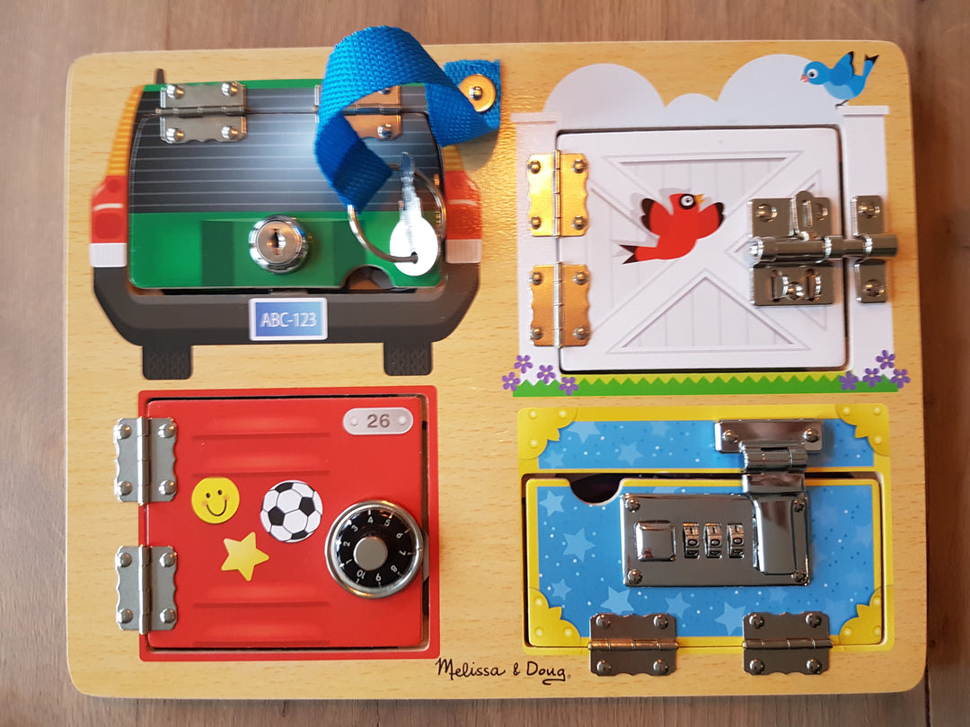 Melissa en Doug Slotenbord auto